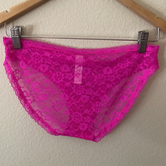2/$20❤️❤️❤️NEW Victoria’s Secret Pink Lace Panties - Picture 4 of 4